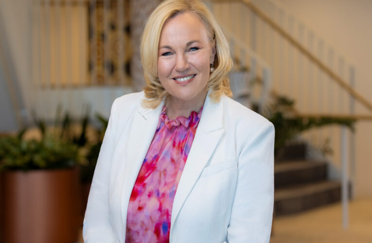 Ras Al Khaimah jmenuje přední osobnost globálního cestovního ruchu Phillipu Harrisonovou generální ředitelkou RAKTDA