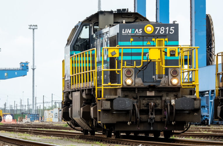 Belgie schválila první lokomotivu vybavenou  softwarově definovanou bezpečnostní platformou od The Signalling Company