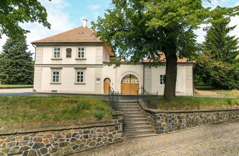 RODNÝ DŮM ANTONÍNA DVOŘÁKA