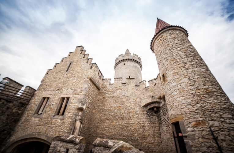 Podzim mezi vínem, skalami a příběhy