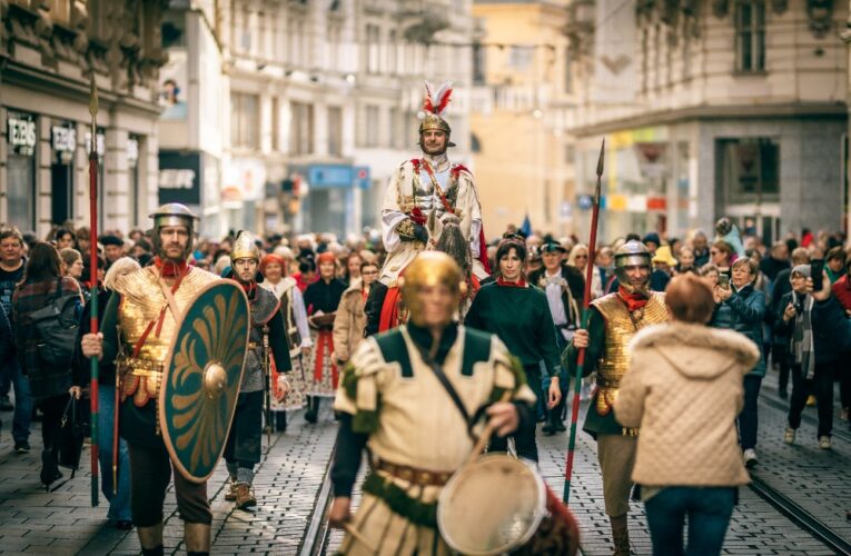 LISTOPAD VE ZNAMENÍ SVATOMARTINSKÝCH VÍN. KAM JE VYRAZÍTE OCHUTNAT?