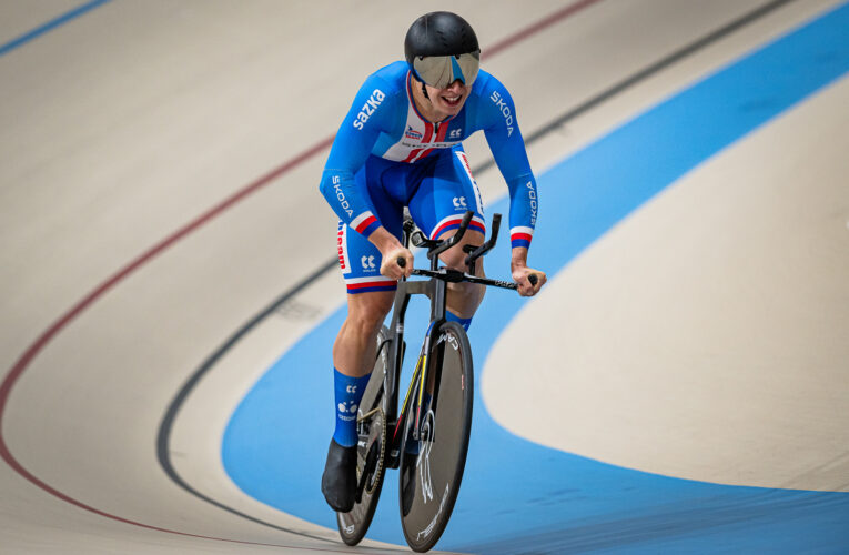 Peterka sedmý na MS v Chile, Ševčíková devátá