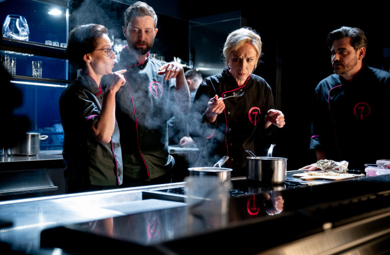 Svůdná komedie Když se zhasne připravila Hřebíčkové a Kotkovi horké chvíle: Prozradili recept na svádění i kuchařské trapasy