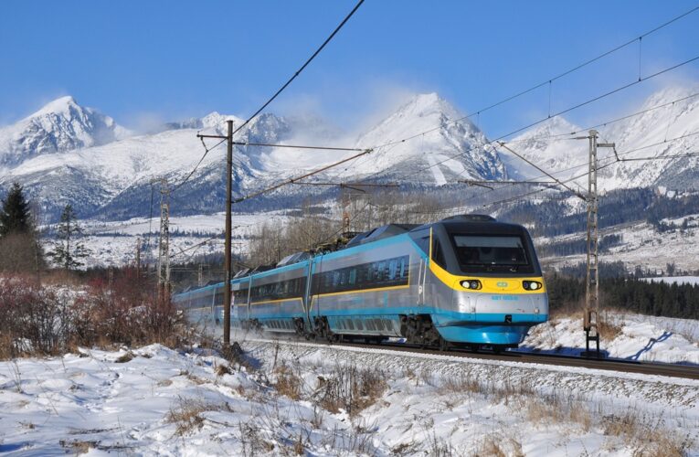 Pendolinem z Ostravy do Prahy už 20 let, od neděle znovu 6x denně oběma směry, přímá Pendolina z Prahy do Košic a z Ostravy do Českých Budějovic a Karlových Varů zůstávají