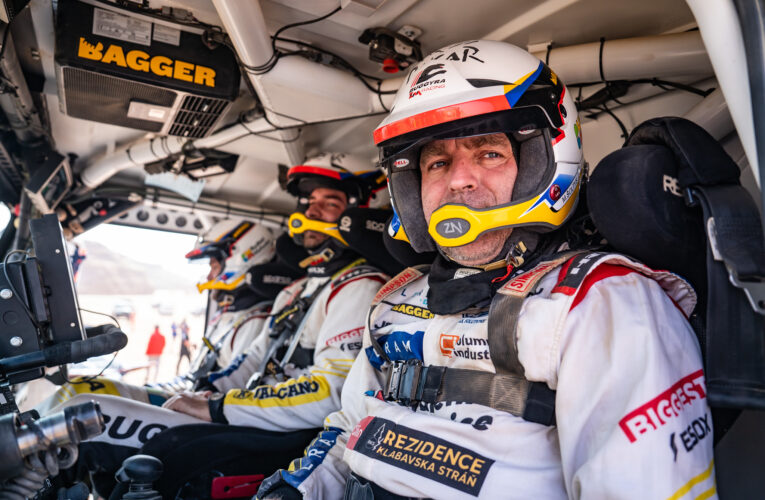 TRUCK: Šoltys ve třetí etapě šestý, Poslední při záchranné misi padnul na bok