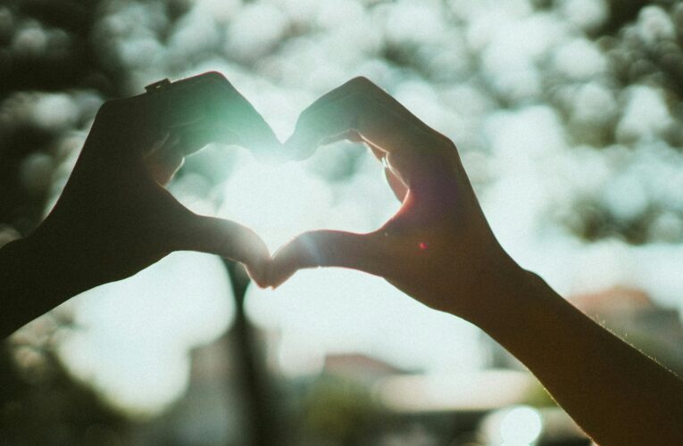 Méně scrollování, víc lásky: