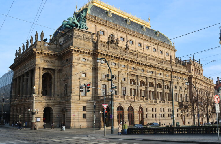 Národní divadlo představilo svou 144. divadelní sezonu