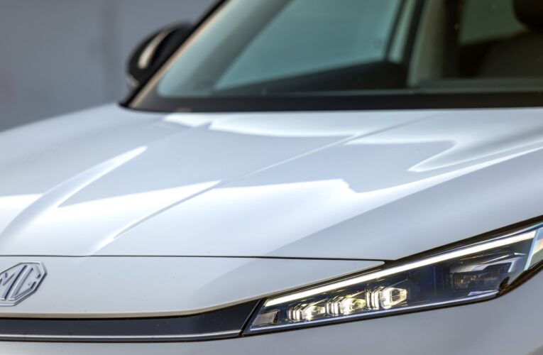 Češi mění pohled na čínská auta. Jejich prodej roste několikanásobně rychleji než celý trh