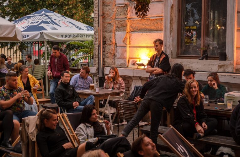 Holešovická tržnice upevňuje svou pozici gastro spotu  na pražské mapě také v roce 2026. Připravte se na desítky gastro, kulturních i společenských akcí!