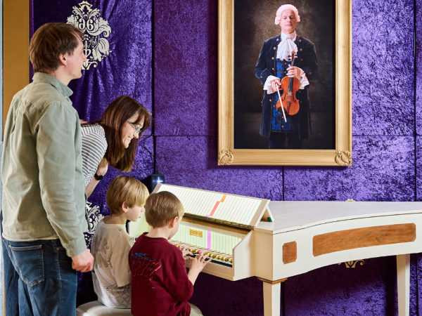 Ve čtvrtek 2. dubna se na Staroměstském náměstí otevře Mozartovo interaktivní muzeum.