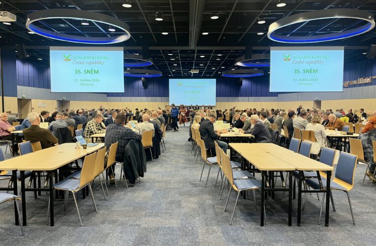 Jan Doležal byl potřetí zvolen prezidentem Agrární komory ČR