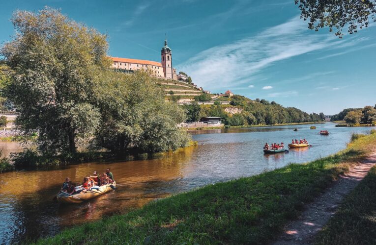 V létě k moři nemusíte. Střední Čechy zvou na dovolenou u vody