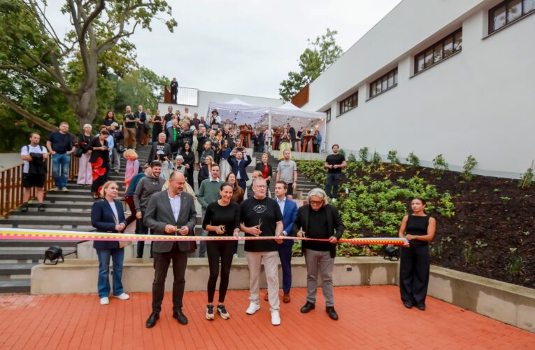 Park U Hradeb po revitalizaci znovu ožívá