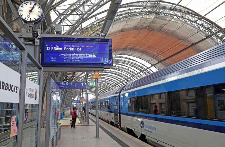 Poznejte Evropu z vlaku za polovinu. České dráhy nabízejí jízdenku Interrail Global o padesát procent levněji