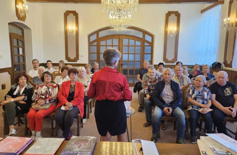 Normální Daniela složila účty svým voličům ve Štěnovicích